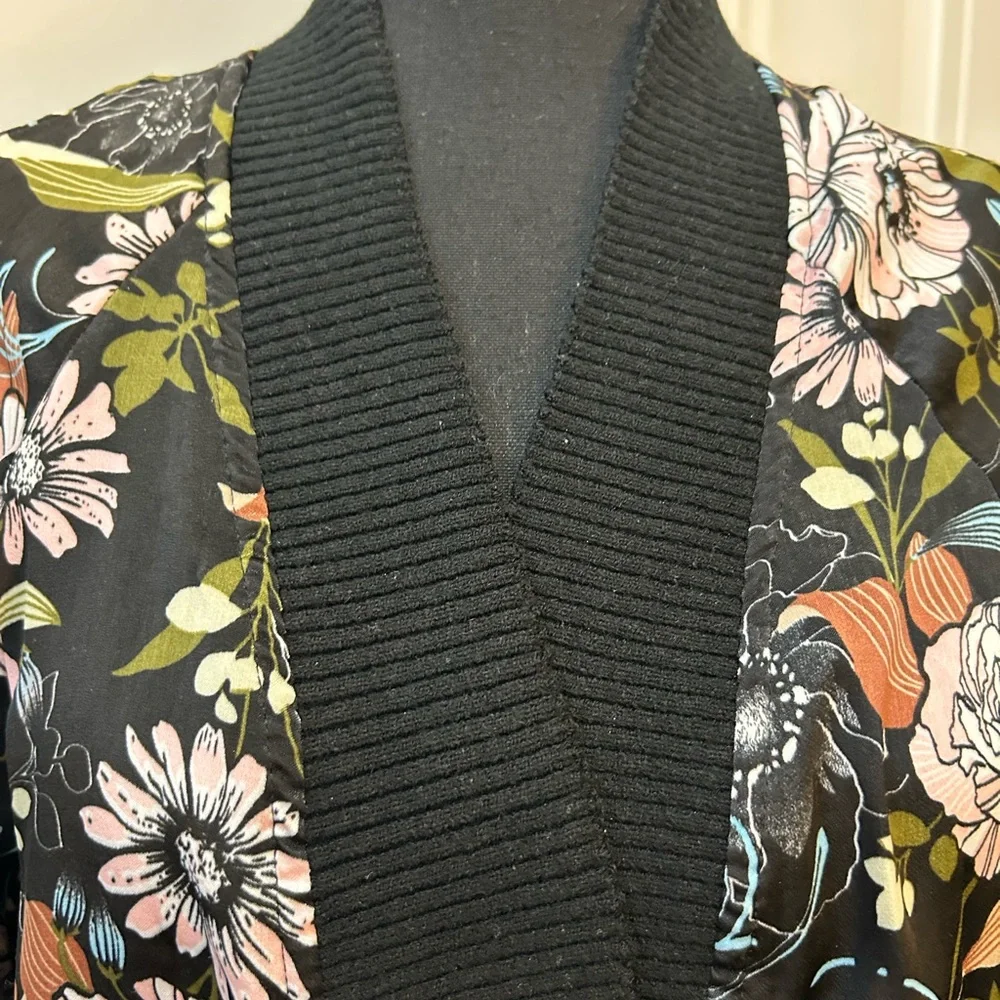 NorthStyle Black‎ Floral Women's Open Front Jacket